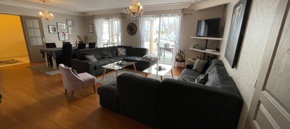 6 bedrooms House in Romorantin-Lanthenay, France No. 82385 5