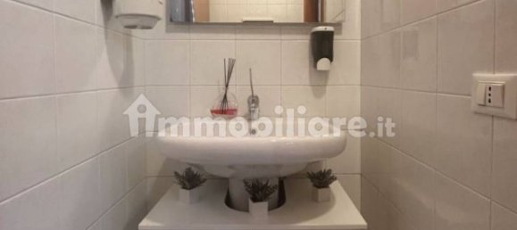 Propiedad comercial de 2 habitaciónes en Vicenza, Italy No. 18600 10