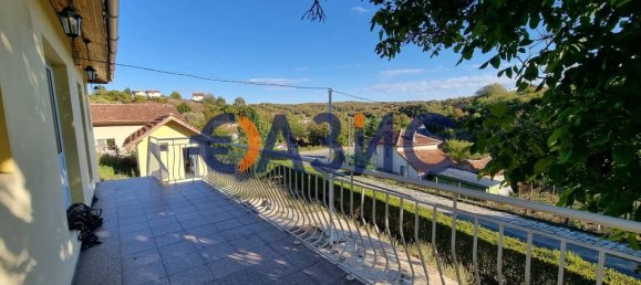 3 Schlafzimmer Haus in Burgas, Bulgaria, Nr. 648 8