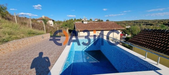 3 Schlafzimmer Haus in Burgas, Bulgaria, Nr. 648 32