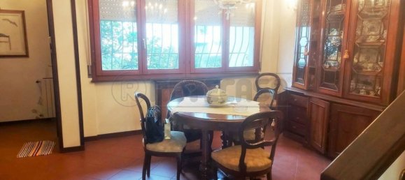 Casa de 5 divisões em Viareggio, Italy N.º 300588 2