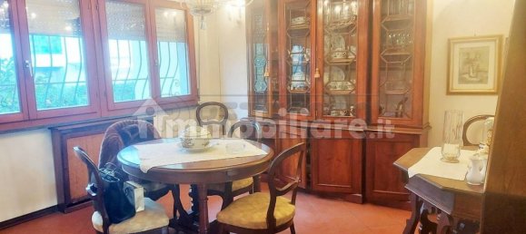 Casa de 5 divisões em Viareggio, Italy N.º 300588 3