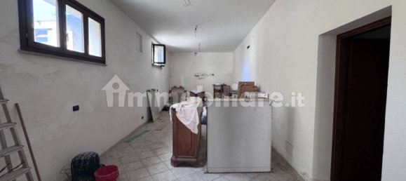 3 rooms Commercial property in Calcinaia, Italy No. 212435 7