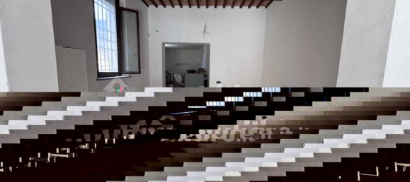 3 rooms Commercial property in Calcinaia, Italy No. 212435 5