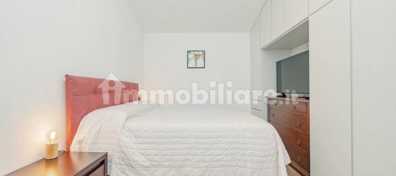 Apartamento de 2 dormitorios en Milan, Italy No. 347592 22