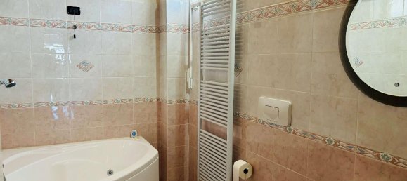 10 rooms Apartment in Veleso, Italy No. 70017 9