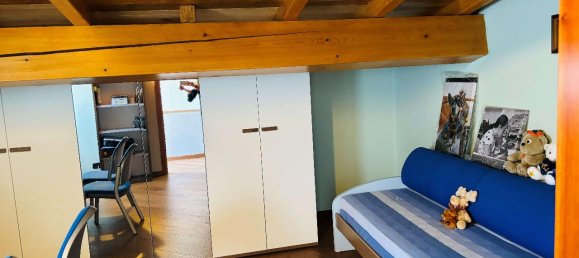 10 rooms Apartment in Veleso, Italy No. 70017 8