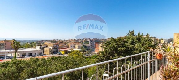 Apartamento de 6 dormitorios en Caltagirone, Italy No. 232952 23