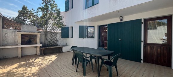 Casa de 2 dormitorios en Charente-Maritime, France No. 320691 4