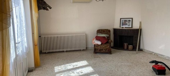 4 غرف نوم منزل في Le Blanc, France رقم 67670 2