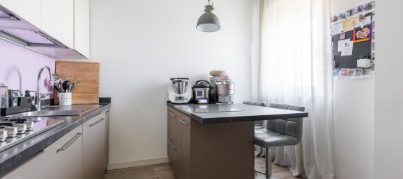 Apartamento de 4 dormitorios en Bologna, Italy No. 335832 9