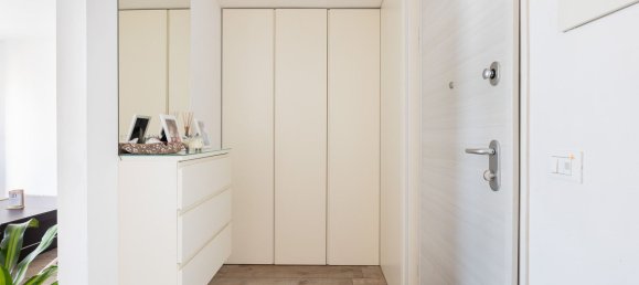 Apartamento de 4 dormitorios en Bologna, Italy No. 335832 8