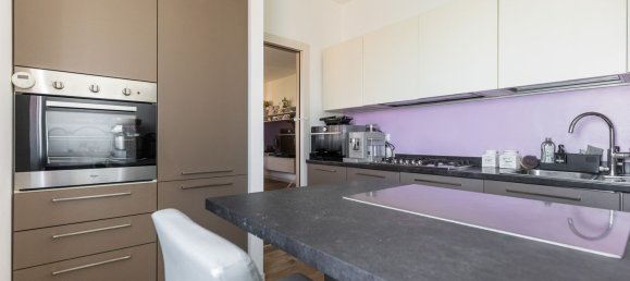 Apartamento de 4 dormitorios en Bologna, Italy No. 335832 11