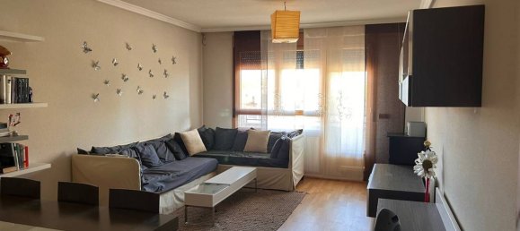 Apartamento de 3 dormitorios en Salamanca, Spain No. 27906 4