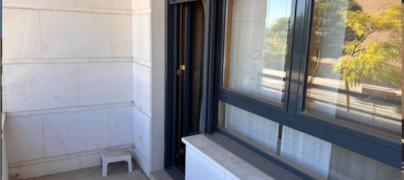 Apartamento de 3 dormitorios en Salamanca, Spain No. 27906 11