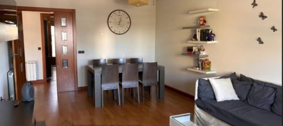 Apartamento de 3 dormitorios en Salamanca, Spain No. 27906 2