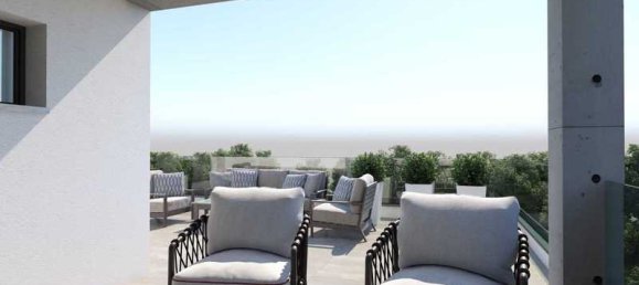 2 bedrooms Penthouse in Agios Athanasios, Cyprus No. 7968 2