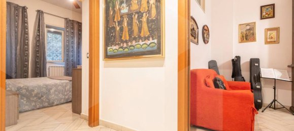 3 rooms Apartment in Rome, Italy No. 17888 26