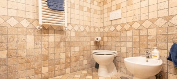 3 rooms Apartment in Rome, Italy No. 17888 19