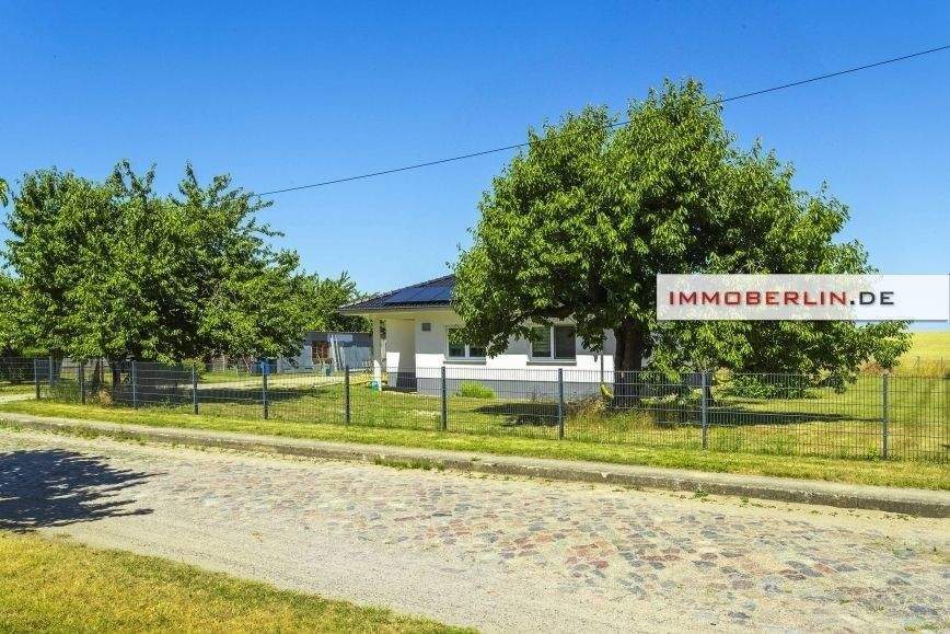 4 rooms Bungalow in Markisch-Oderland, Germany No. 337605