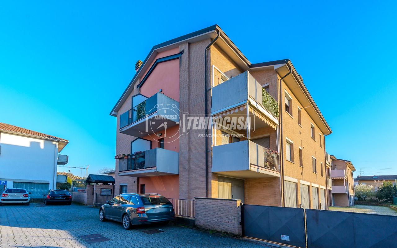 2 rooms Apartment in Noceto, Italy No. 38789