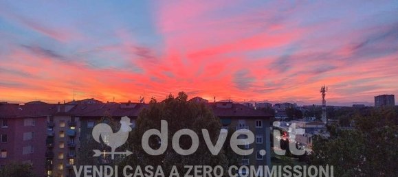 2 bedrooms Apartment in Milan, Italy No. 351678 5