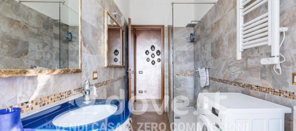 2 bedrooms Apartment in Milan, Italy No. 351678 33