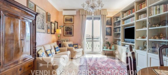 2 bedrooms Apartment in Milan, Italy No. 351678 2