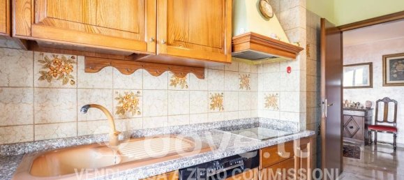 2 bedrooms Apartment in Milan, Italy No. 351678 12