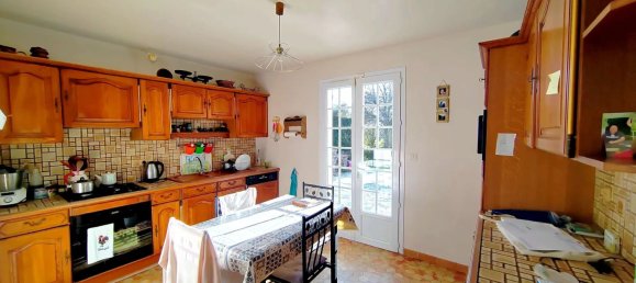 5 bedrooms House in Chaumont-en-Vexin, France No. 74489 4