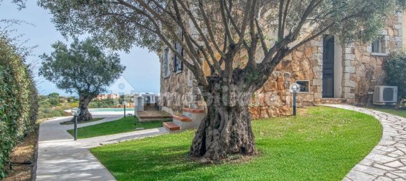 4 bedrooms Villa in Olbia, Italy No. 45459 10