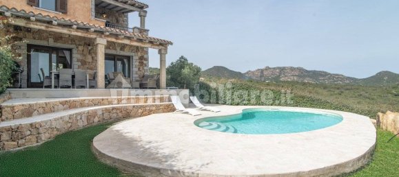 4 bedrooms Villa in Olbia, Italy No. 45459 3