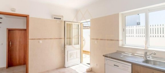 Adosado de 3 dormitorios en Luz, Portugal No. 123607 8