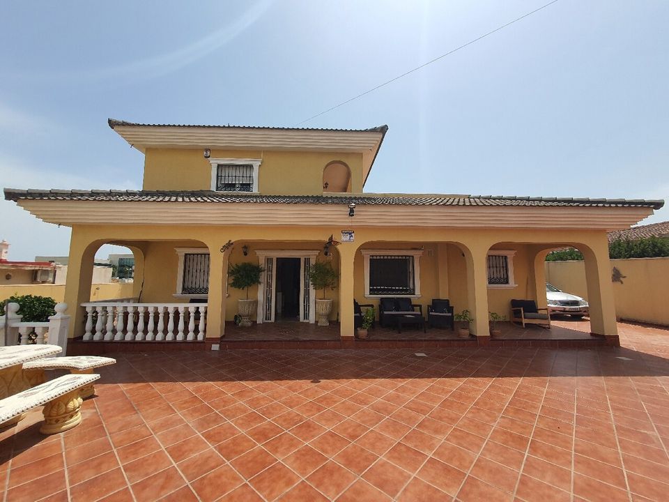 6 Schlafzimmer Villa in Torrevieja, Spain, Nr. 183563