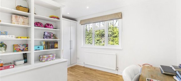 5 bedrooms House in Hadley Wood, United Kingdom No. 6569 27