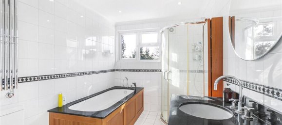 5 bedrooms House in Hadley Wood, United Kingdom No. 6569 28