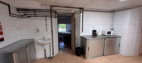 Gewerbliche Immobilie in Asturias, Spain 860m², Nr. 164562 37