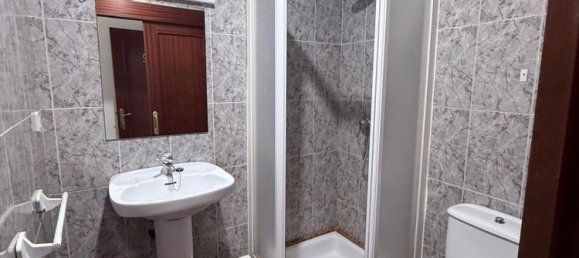 Gewerbliche Immobilie in Asturias, Spain 860m², Nr. 164562 31