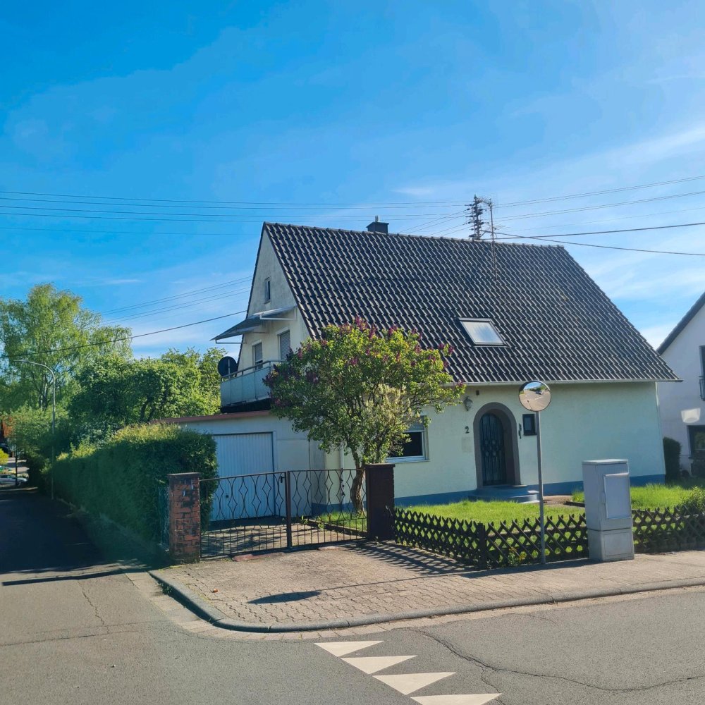 6 rooms Townhouse in Kaiserslautern, Germany No. 298302