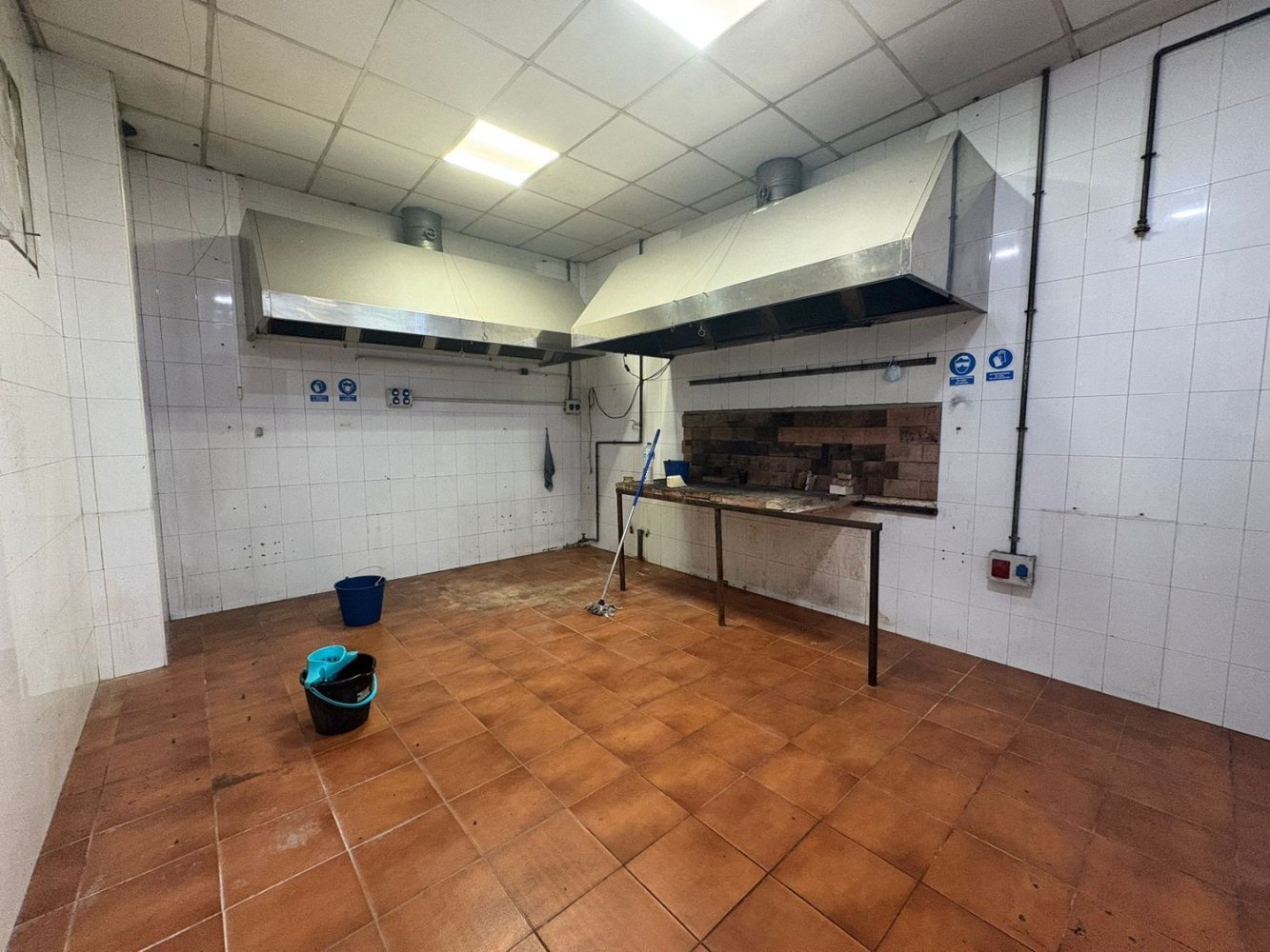 Склад 300м² в Кордова, Испания № 244856