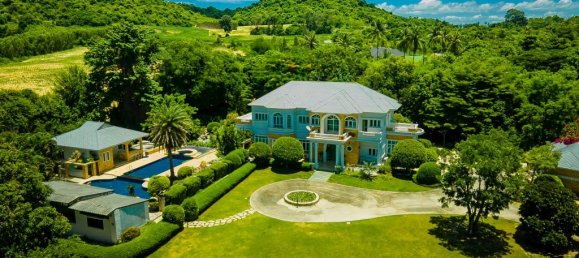 8 bedrooms Commercial property in Bang Sare, Thailand No. 7790 4