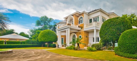 8 bedrooms Commercial property in Bang Sare, Thailand No. 7790 7