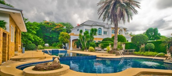 8 bedrooms Commercial property in Bang Sare, Thailand No. 7790 12