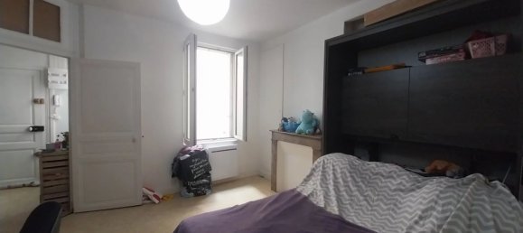 1 bedroom Apartment in Tours, France No. 98145 2