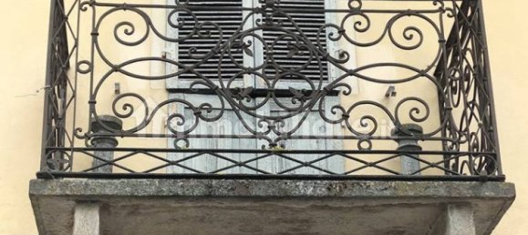 Edifício de 5 divisões em Casalmaggiore, Italy N.º 320023 2