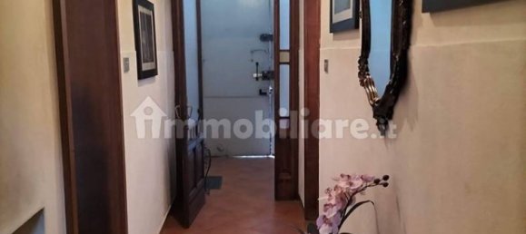 Edifício de 5 divisões em Casalmaggiore, Italy N.º 320023 8