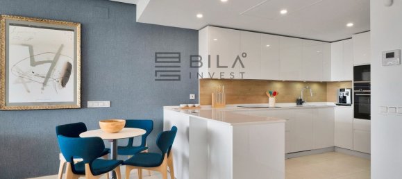 3 bedrooms Duplex in Marbella, Spain No. 103809 9