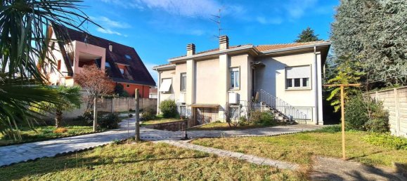 6-salle Villa à San Giorgio su Legnano, Italy No. 29765 4