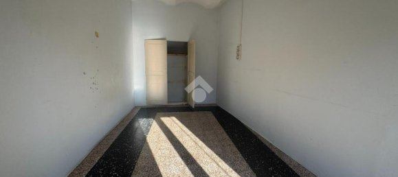 6-salle Maison à Verzuolo, Italy No. 33159 10