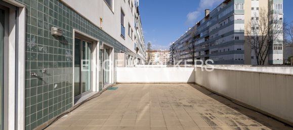 3 chambres Appartement à Lisbon, Portugal No. 113544 18